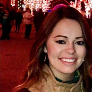 Meet your Posher, Emily